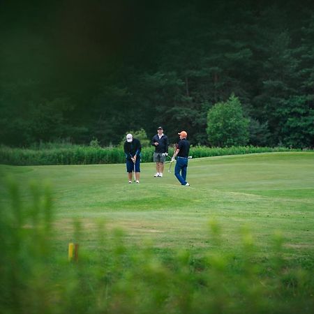 Golf Apartament W Sobieniach Sobienie Jeziory 외부 사진