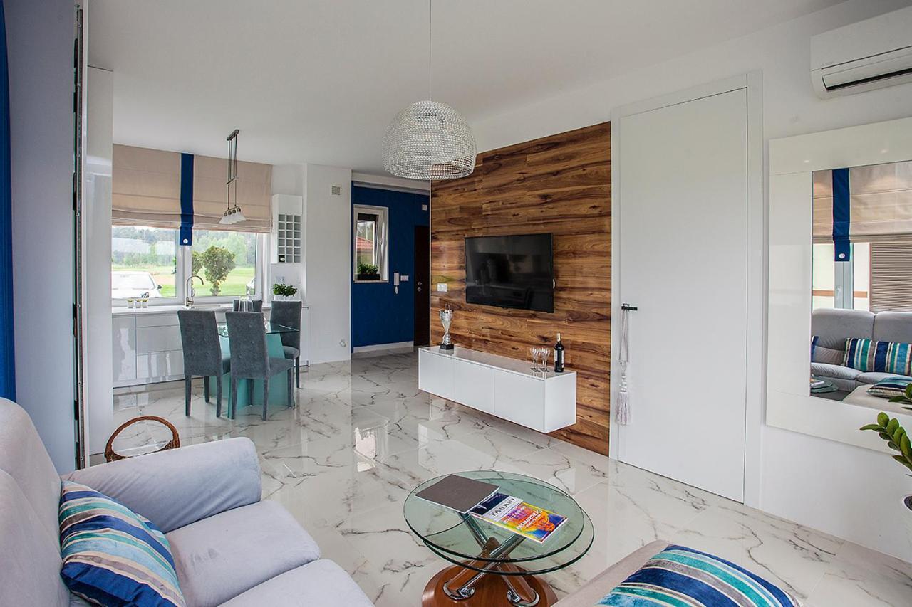 Golf Apartament W Sobieniach Sobienie Jeziory 외부 사진
