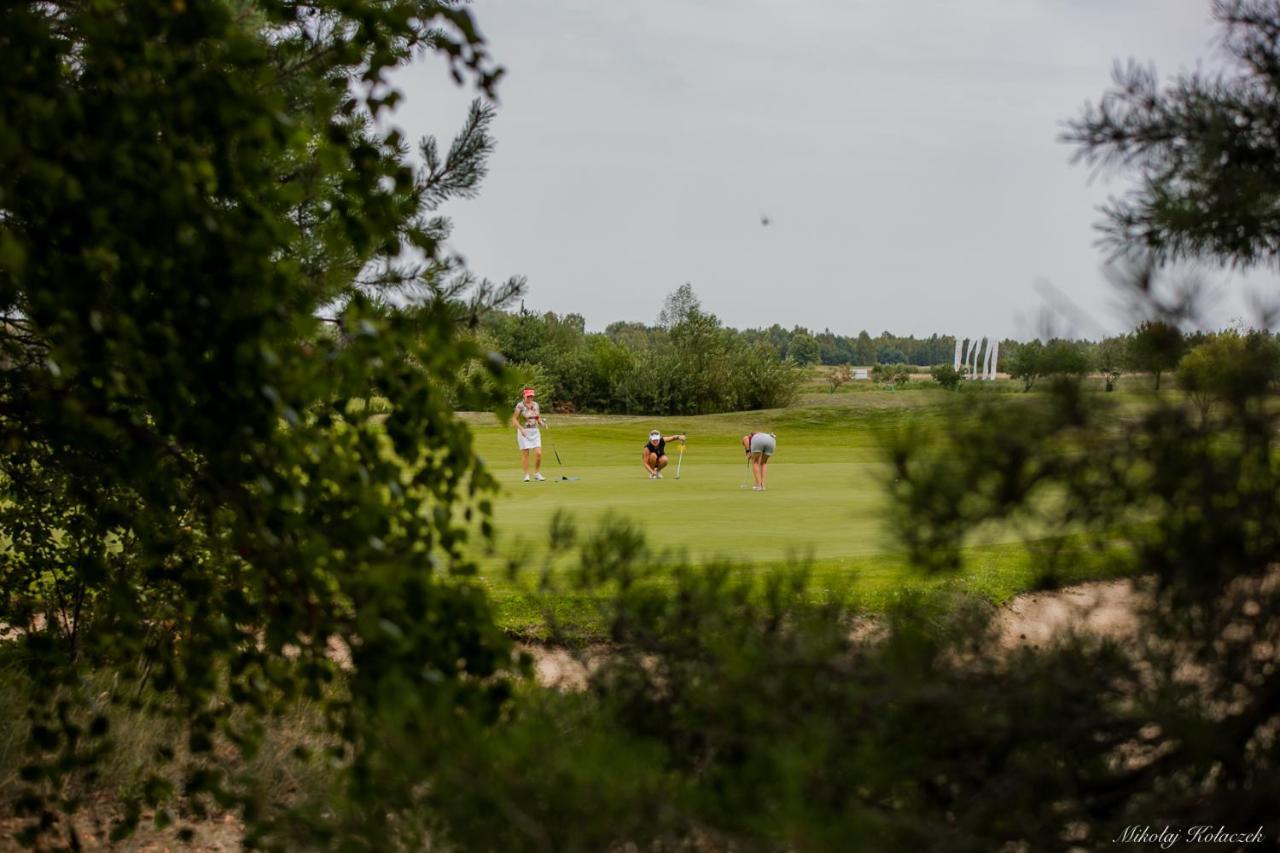 Golf Apartament W Sobieniach Sobienie Jeziory 외부 사진
